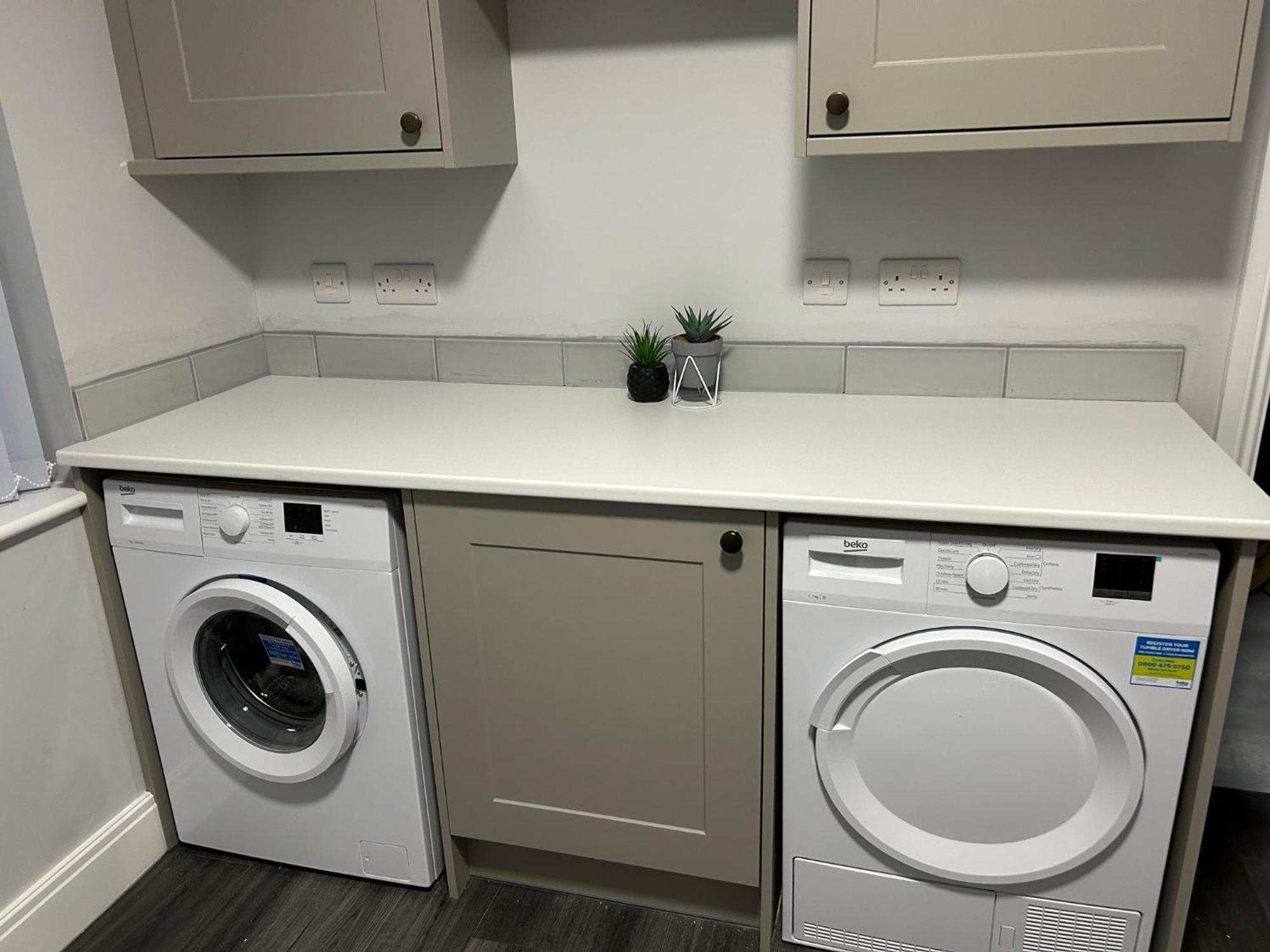 Beachfront Apartment 3 Bedrooms Sleeps 7 - Gateway To The Lake District - Newly Refurbished Morecambe Exterior foto